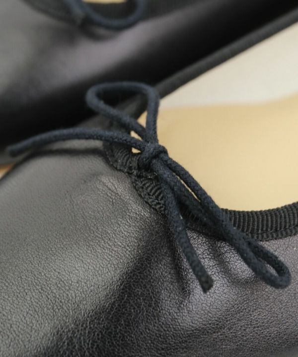 A.P.C.(アー・ペー・セー)レザー バレエシューズ フラット