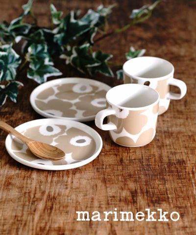 Marimekko マリメッコ ウニッコラリ柄 ラウンドプレート 皿 丸型 Unikko Ralli Plate cm Bleu Comme Bleu ブルーコムブルー