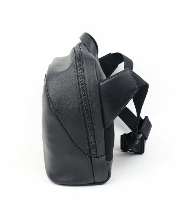 の正規取扱店 FARO Smart Sling Bag 2 新品 - バッグ
