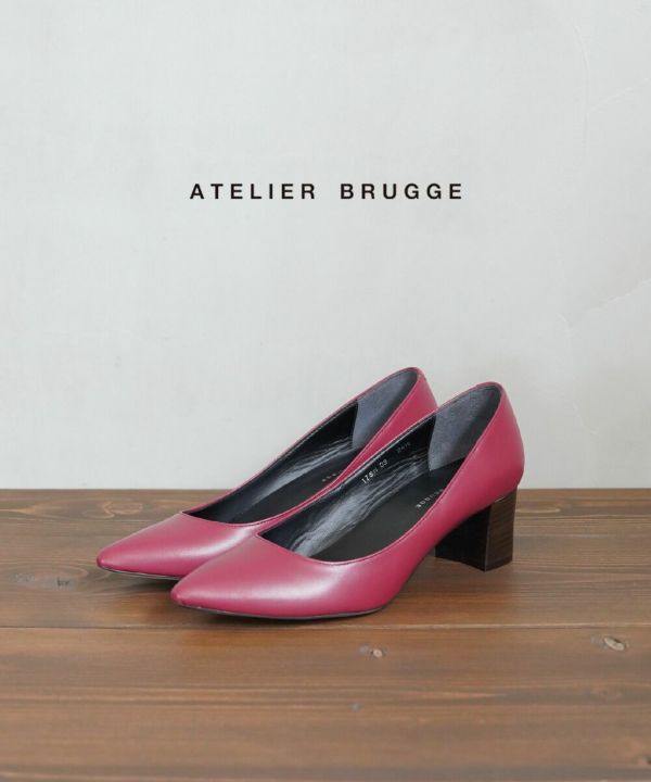 atelier brugge(アトリエブルージュ)レザー チャンキーヒール ポイン