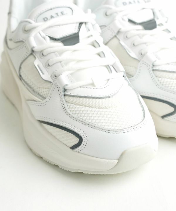 D.A.T.E.(デイト)ベラ ハイブリッド VELA HYBRID WHITE | BLEU