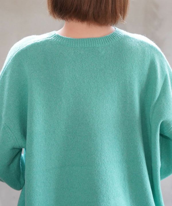 Maglia Plus(マリアプラス)ヤクウール クルーネックニット | BLEU