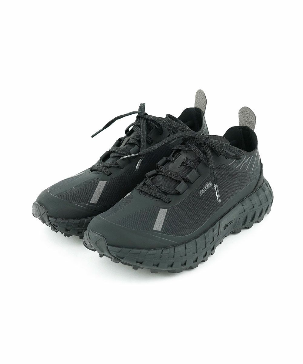 Stealth Black(STBK)
