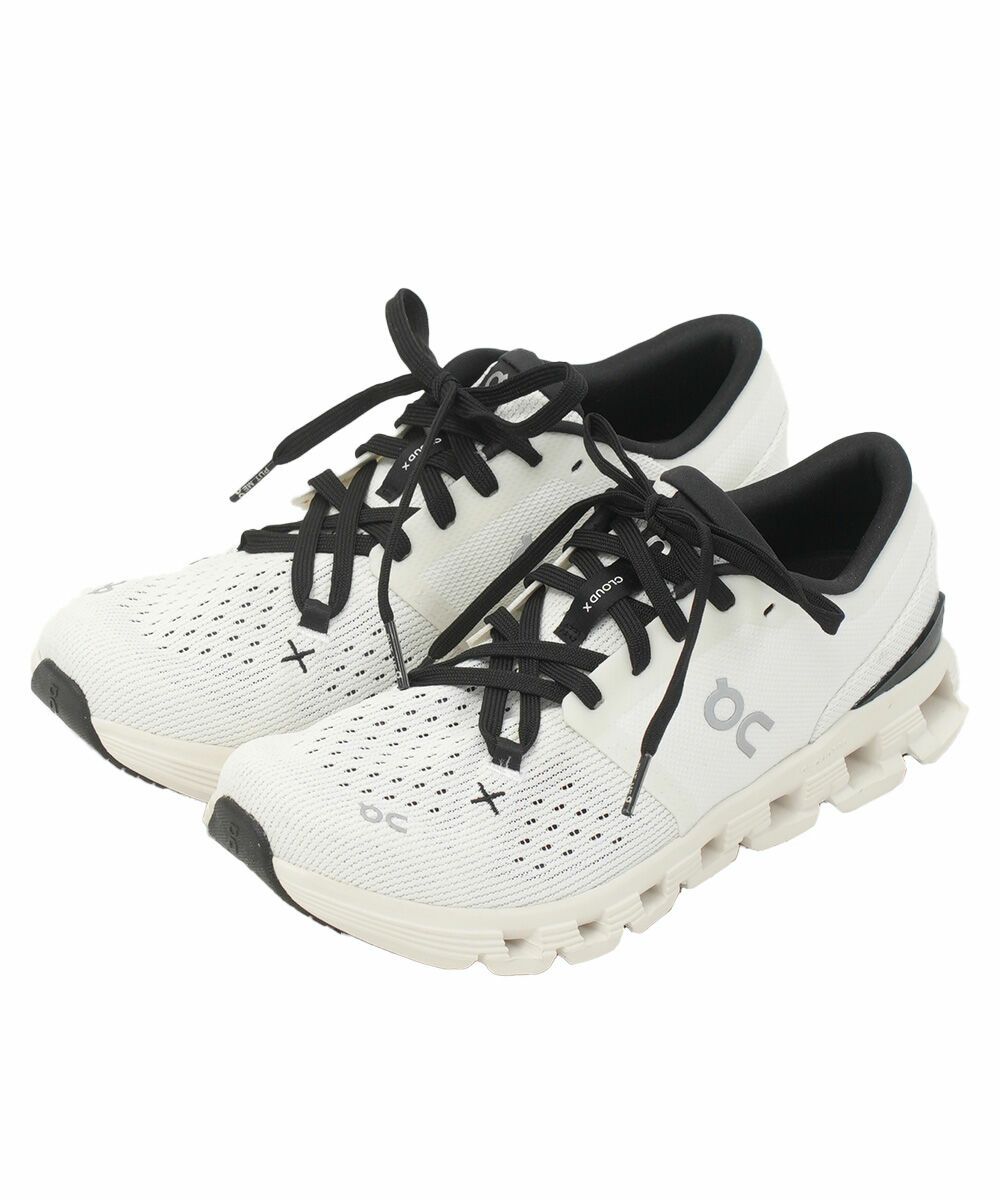 Ivory/Black(IVBK)