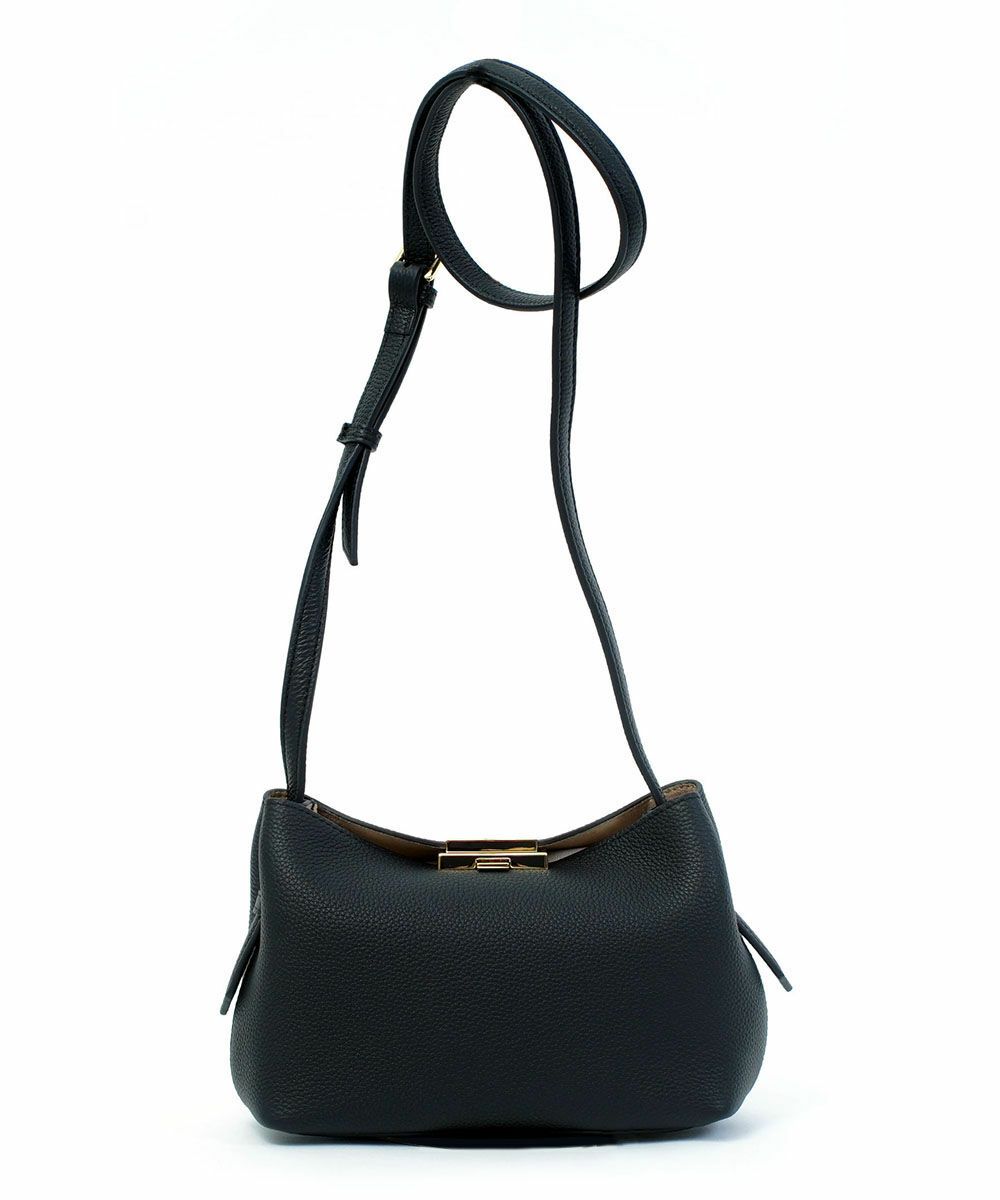 BLACK(BLK)