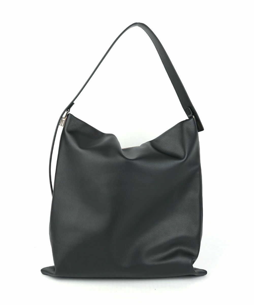 BLACK(BLK)