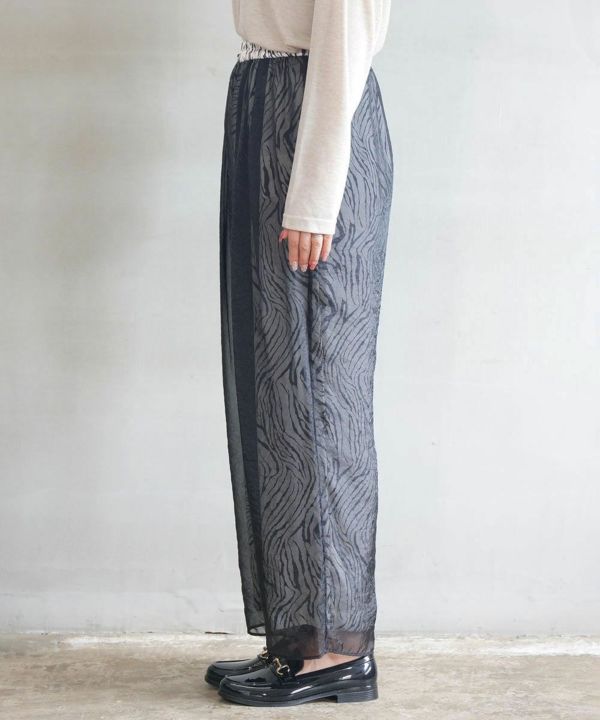 CHIGNON(シニヨン)ゼブラオーガンジーレイヤーパンツ | BLEU COMME