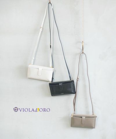 【モコモコ】VIOLAd’ORO　 キャンバスレザーコンビショルダーバッグ モコモコ様専用】VIOLAd'ORO キャンバスレザーコンビショルダー
