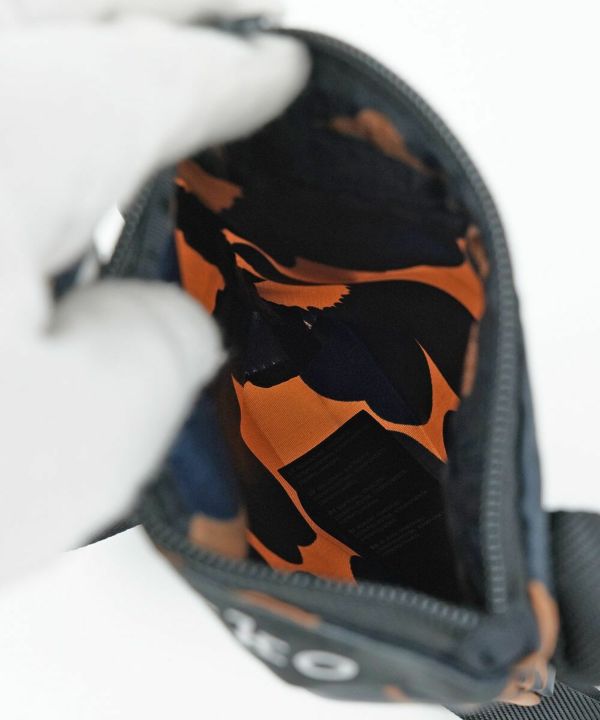 marimekko(マリメッコ)JE NEAT PHONE POCKET UNIKKO | BLEU COMME BLEU