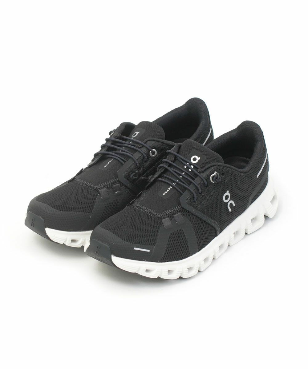 Black/White(BKWH)