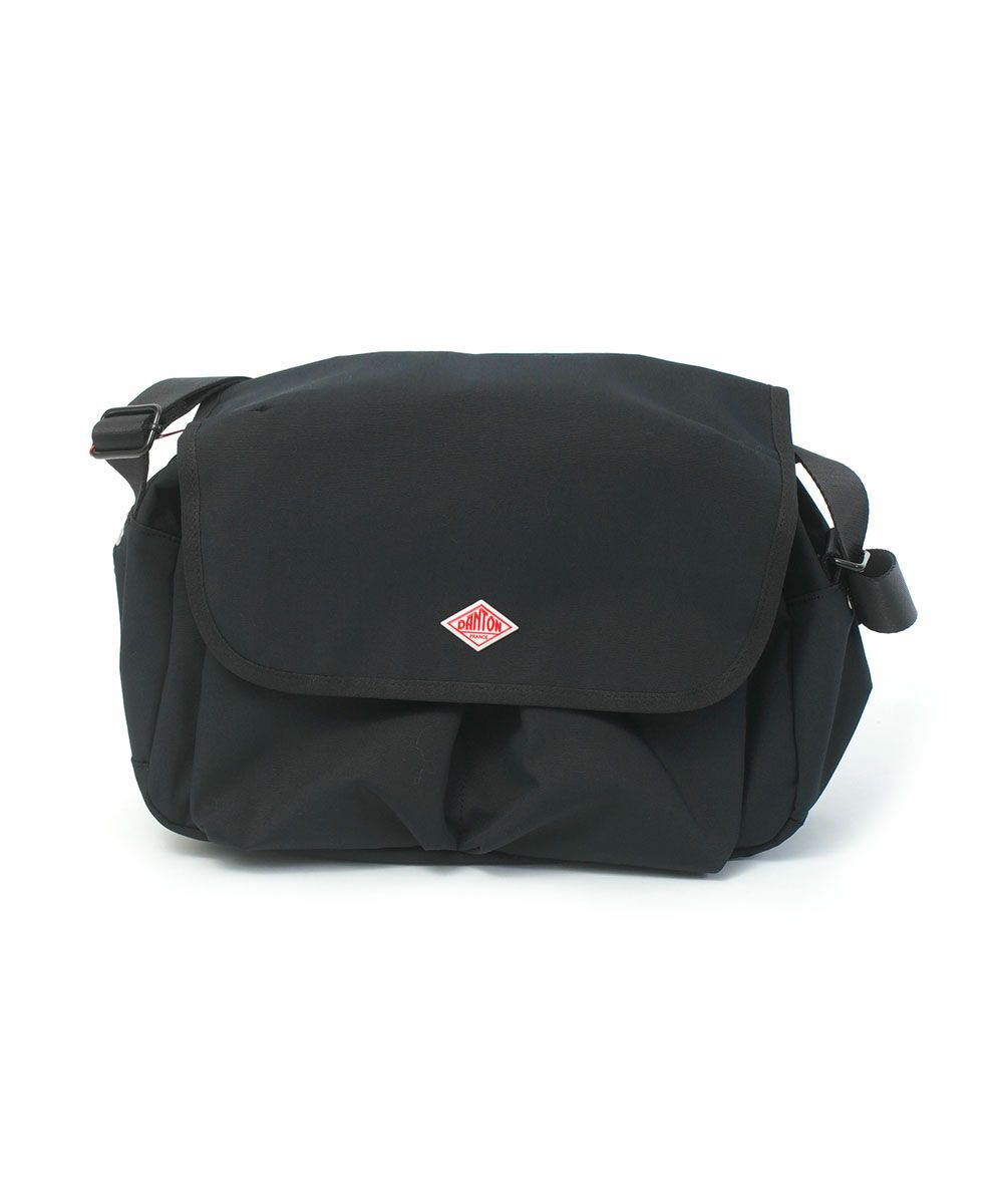 BLACK(BLK)